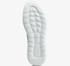 Amherst Plain Toe