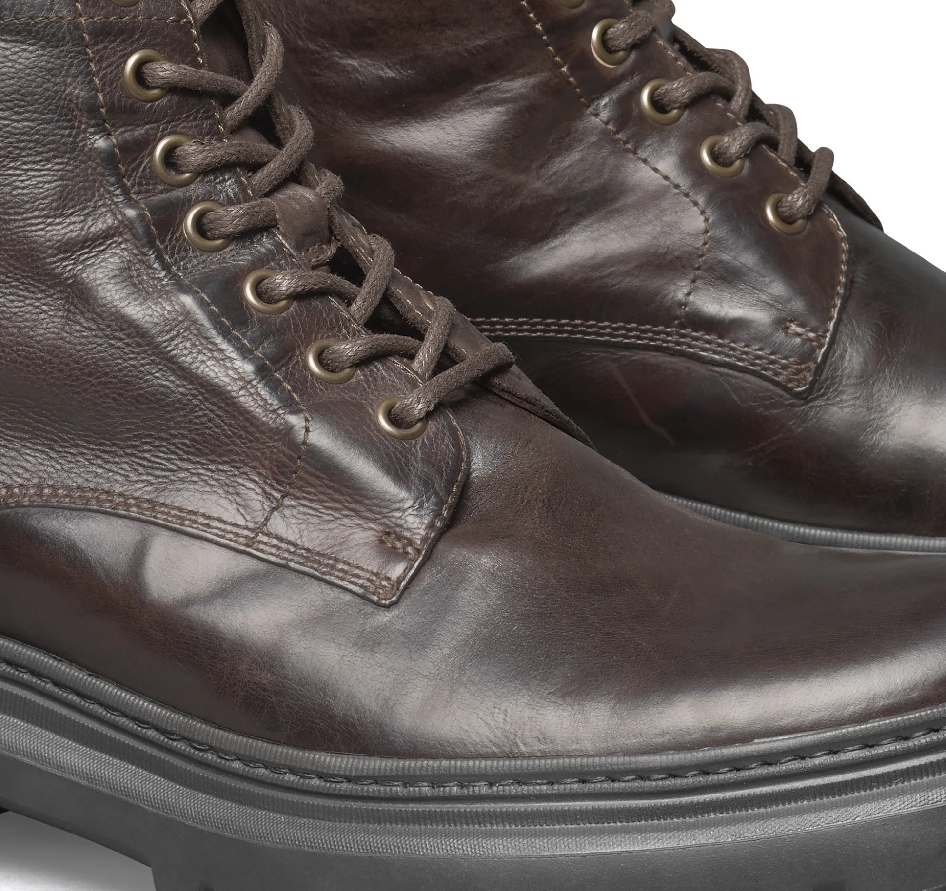 Everson Plain Toe Shearling Boot
