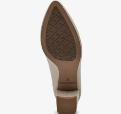 Vicki Pump